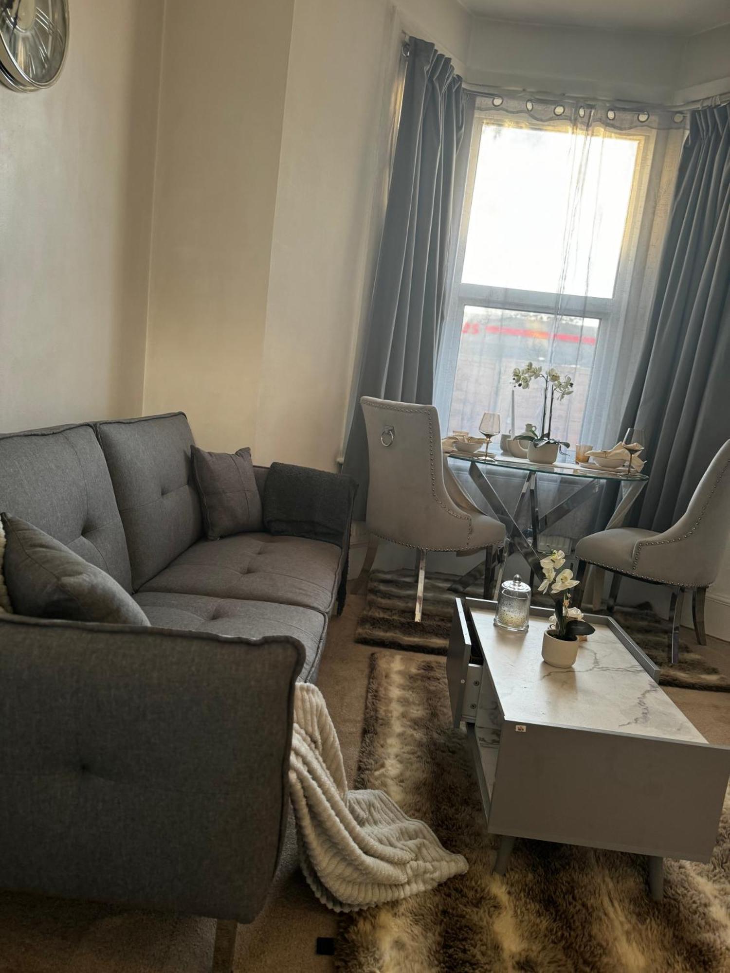 شقة Entire 1Bed Stratford Westfield لندن المظهر الخارجي الصورة