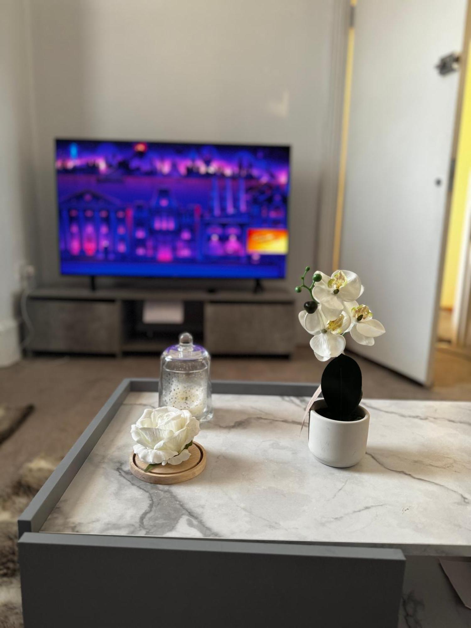 شقة Entire 1Bed Stratford Westfield لندن المظهر الخارجي الصورة